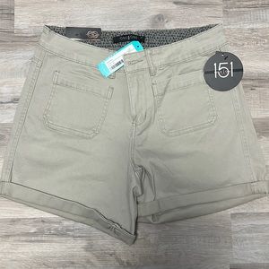 Stitch Fix khaki cuffed shorts- New! Sz 10/30